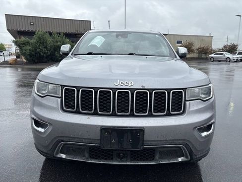 Used 2018 Jeep Grand Cherokee Limited AWD/4WD image 8