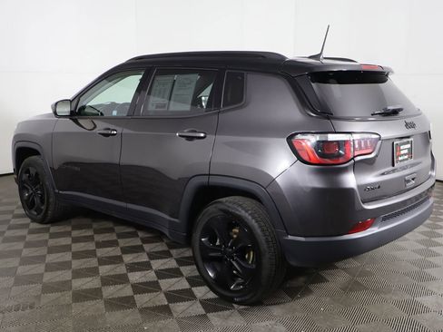 Used 2020 Jeep Compass Latitude AWD/4WD image 6