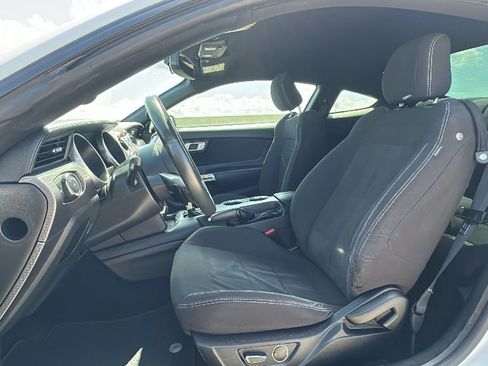 Used 2018 Ford Mustang Coupe w/ Ecoboost Performance Package RWD image 4