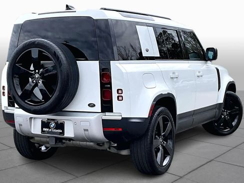 Used 2020 Land Rover Defender 110 HSE image 13