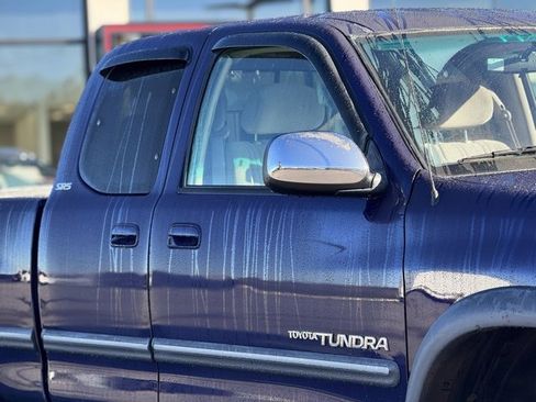 Used 2000 Toyota Tundra SR5 image 4