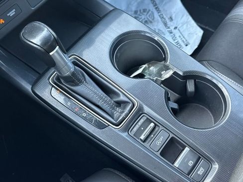 Used 2022 Honda Civic Sport image 12