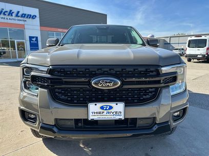 New 2025 Ford Ranger Lariat w/ Black Appearance Package