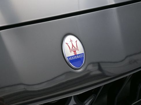 Used 2020 Maserati Quattroporte S GranSport Q4 AWD/4WD image 13