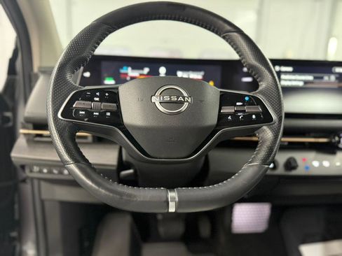 Used 2023 Nissan Ariya FWD image 23