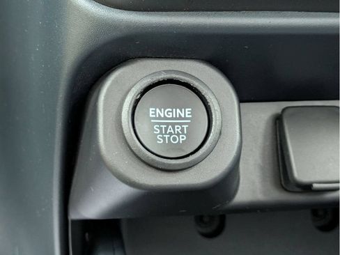 Certified 2025 Ford Maverick Lobo AWD/4WD image 17