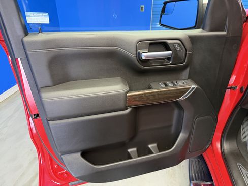 Used 2021 Chevrolet Silverado 1500 LT AWD/4WD image 10