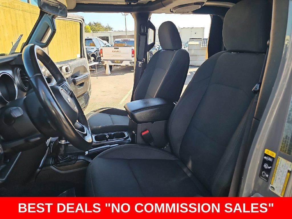 Used 2022 Jeep Gladiator Sport AWD/4WD image 14