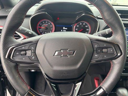 Used 2022 Chevrolet TrailBlazer RS w/ Technology Package image 27