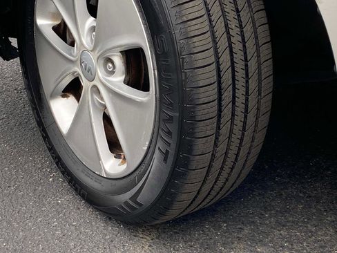 Used 2014 Kia Soul image 11