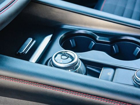 Used 2025 Ford Explorer ST-Line w/ Premium Package image 20