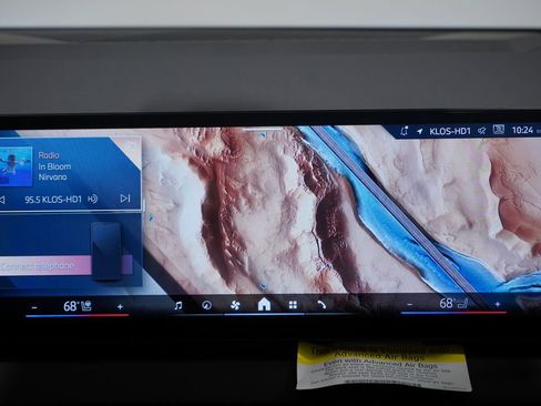 Used 2025 BMW X3 xDrive30i w/ Convenience Package image 12