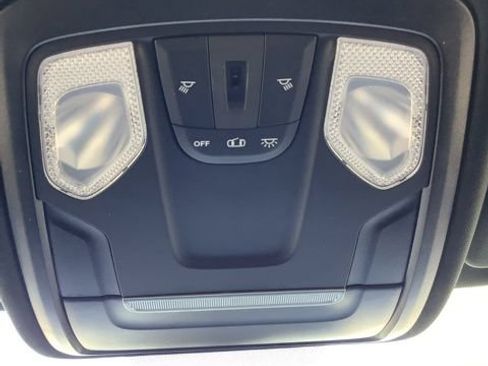 Used 2023 RAM 1500 Big Horn AWD/4WD image 27