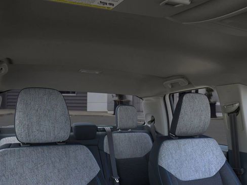 New 2025 Ford Maverick XLT image 12