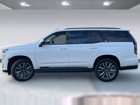 Used 2021 Cadillac Escalade Sport Platinum w/ Heavy-Duty Trailer Package image 2