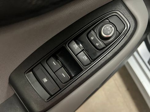 Used 2025 Subaru Legacy Premium AWD/4WD image 14