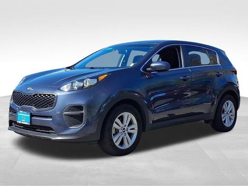 Used 2018 Kia Sportage LX FWD image 3