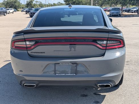 Used 2023 Dodge Charger SXT w/ Blacktop Package RWD image 5