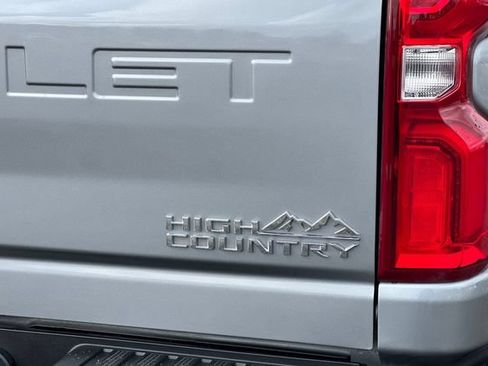 Used 2024 Chevrolet Silverado 3500 High Country w/ High Country Premium Package AWD/4WD image 50