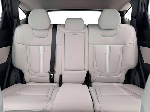 New 2026 Hyundai Tucson SEL FWD image 16