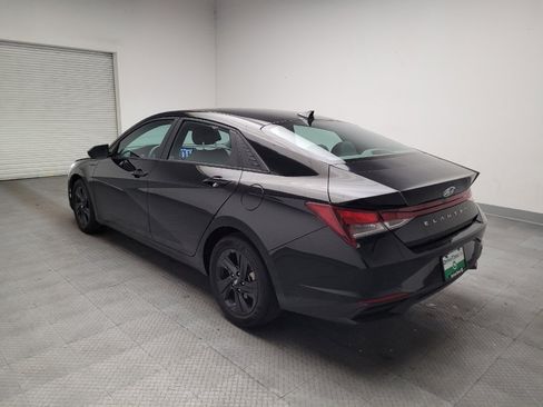 Used 2023 Hyundai Elantra SEL w/ Cargo Package FWD image 5