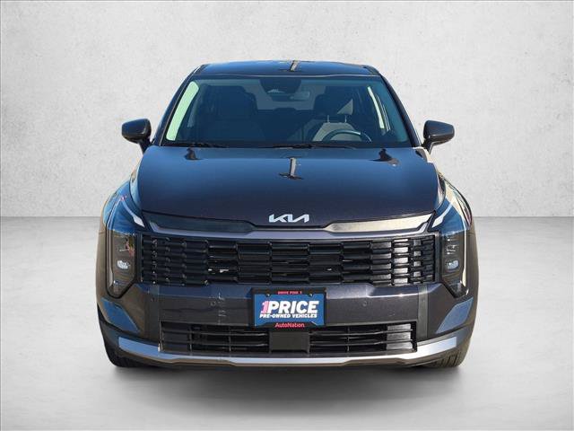 Used 2026 Kia Sportage LX FWD image 2