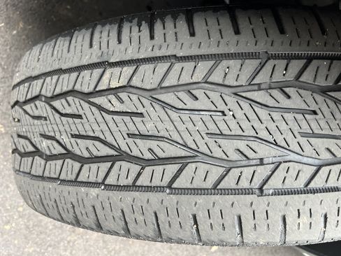 Used 2021 Buick Enclave Premium w/ Sun and Sites Package image 12