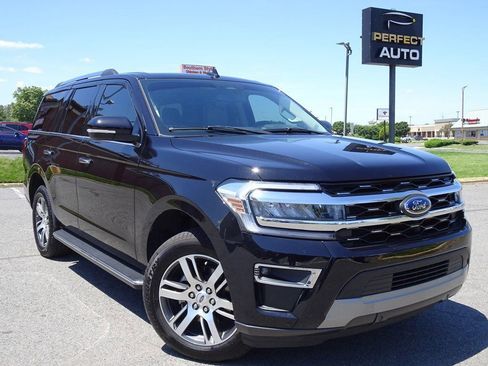 Used 2023 Ford Expedition Limited image 1