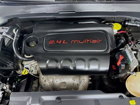 Used 2017 Jeep Compass Limited w/ Safe & Security Group image 33