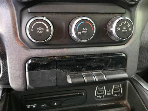 Used 2019 RAM 1500 Big Horn RWD image 13