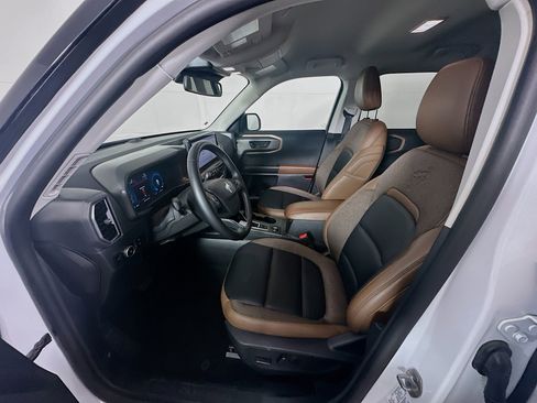 Used 2025 Ford Bronco Sport Outer Banks image 13