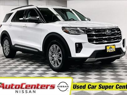 Used 2025 Ford Explorer Active w/ Active Comfort Package