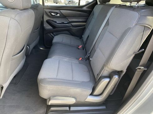 Used 2019 Chevrolet Traverse LS image 33