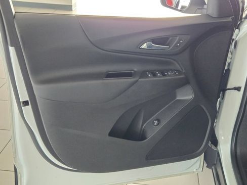 Certified 2024 Chevrolet Equinox LT FWD image 19