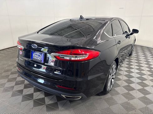 Used 2020 Ford Fusion SE AWD/4WD image 10