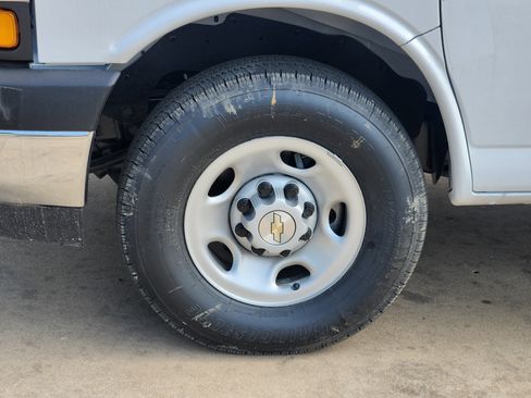 New 2025 Chevrolet Express 3500 w/ Power Convenience Package image 16