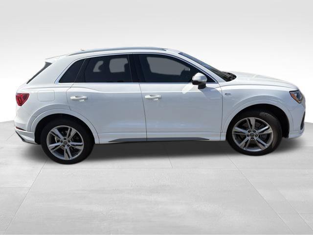 Used 2020 Audi Q3 2.0T Premium AWD/4WD image 9
