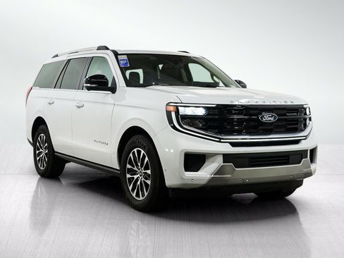 Used 2025 Ford Expedition Platinum AWD/4WD image 7