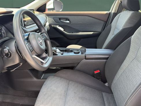 Used 2023 Nissan Rogue SV AWD/4WD image 22
