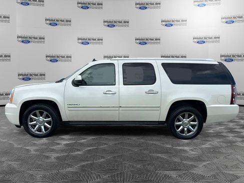 Used 2012 GMC Yukon XL Denali AWD/4WD image 2