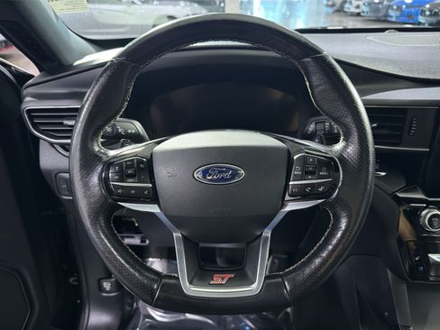 Used 2022 Ford Explorer ST w/ Equipment Group 401A AWD/4WD image 26