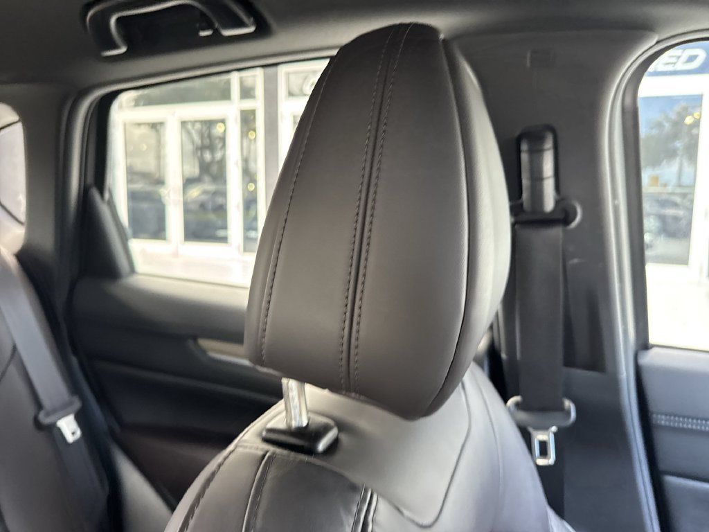 Used 2021 MAZDA CX-5 Signature AWD/4WD image 20