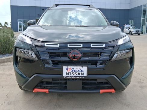 New 2026 Nissan Rogue SV AWD/4WD image 2