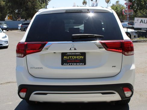 Used 2020 Mitsubishi Outlander SEL FWD image 33
