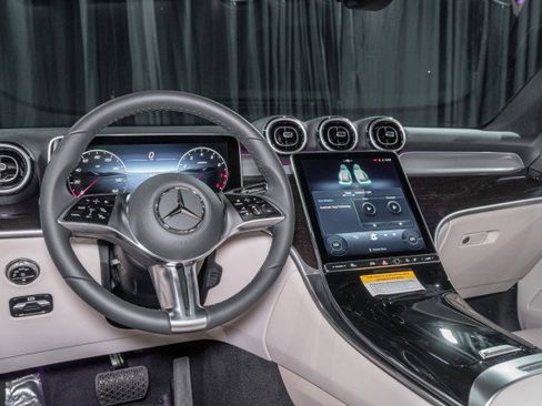 Certified 2026 Mercedes-Benz GLC 300 4MATIC image 18