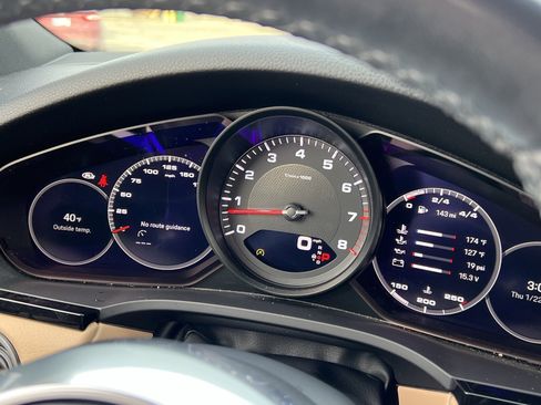 Certified 2023 Porsche Cayenne image 22