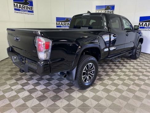 Used 2023 Toyota Tacoma TRD Sport w/ Black Out Package (TMS) image 16