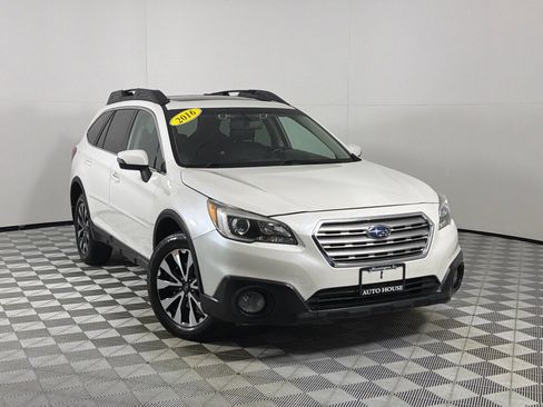Used 2016 Subaru Outback 3.6R Limited AWD/4WD image 2