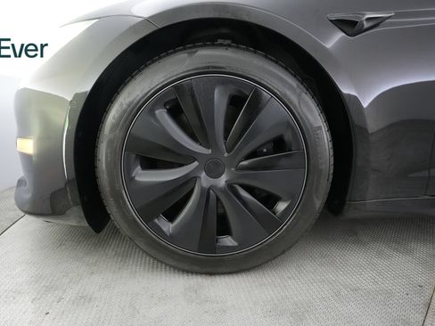 Used 2022 Tesla Model S Standard Range AWD/4WD image 19