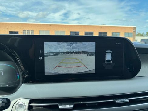 Used 2025 Hyundai Palisade SEL FWD image 24